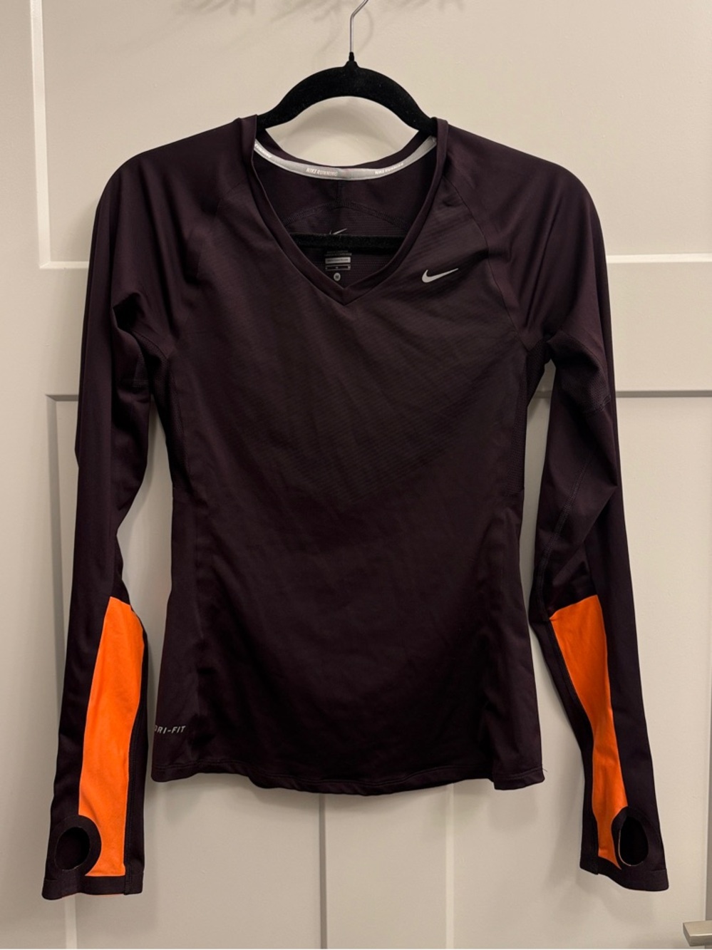 Nike Running Women’s Long-Sleeve V-Neck Top - Plum with Orange Panels